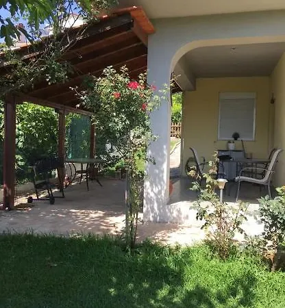 House With Garden Netflix *