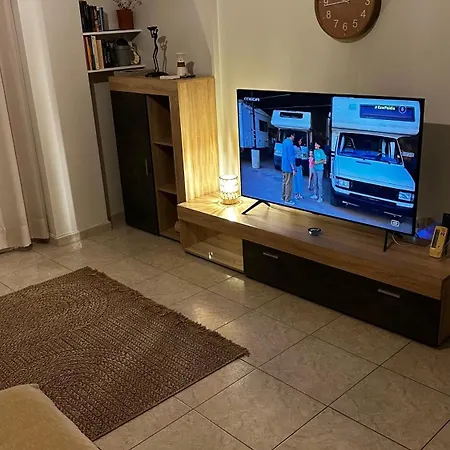 House With Garden Netflix
